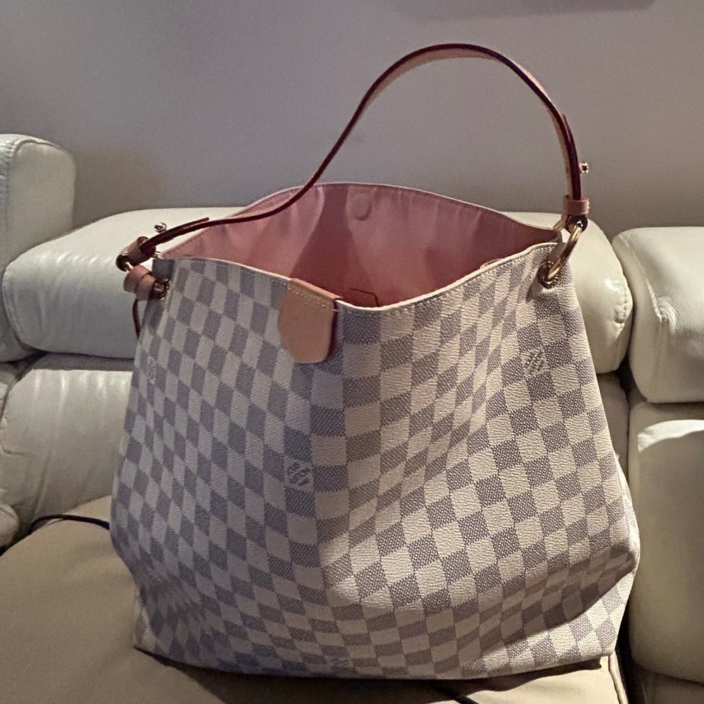 STUNNING LOUUS VUITTON Graceful MM AZUR💞✨